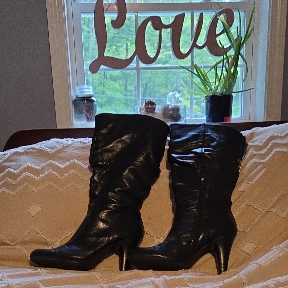 Guess Black Heeled Boots